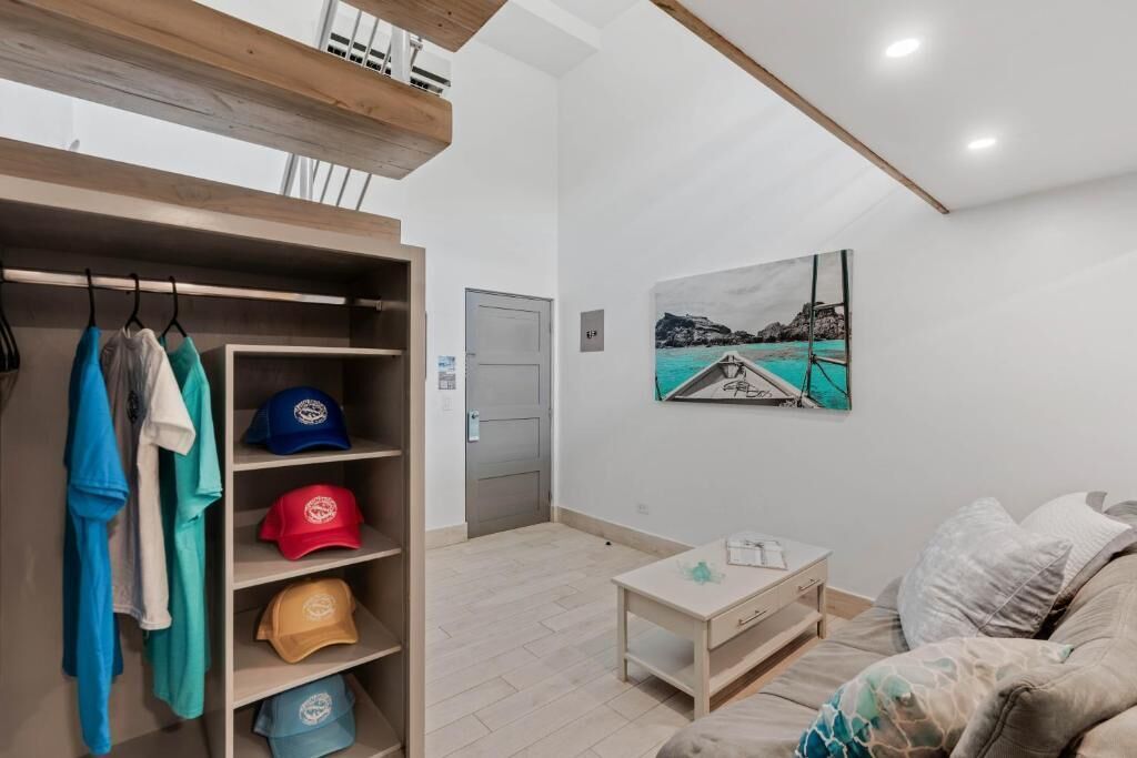 Comfort Twin Room, Beach View, Poolside | Interior