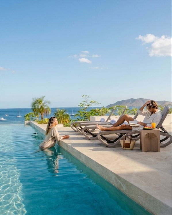 Pool - Iguana Surf Boutique Hotel Tamarindo (Tamarindo)