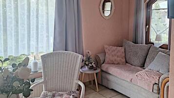 Doppelzimmer, Gartenblick | Wohnbereich