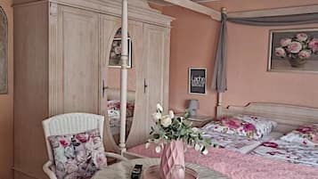 Quarto casal, vista para o jardim