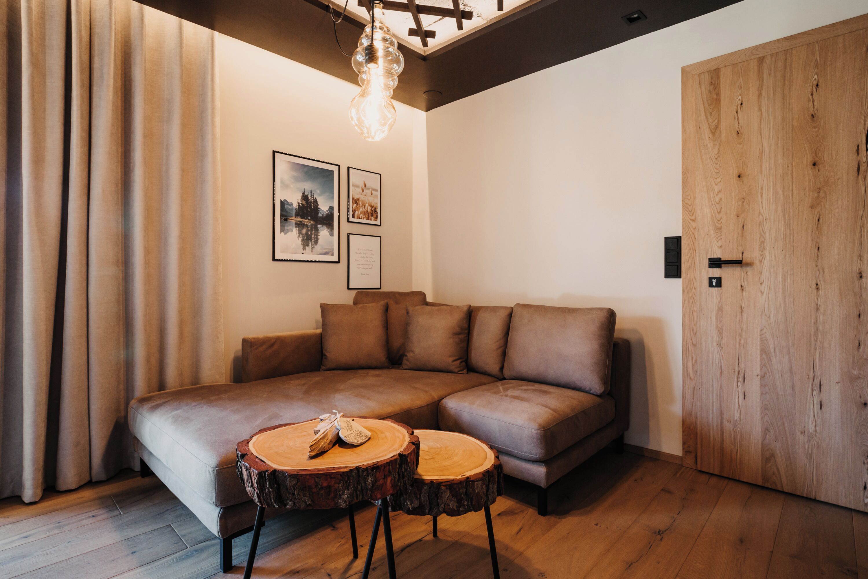 Apartment, Bergblick | Wohnbereich