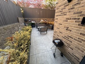 Imagen sin descripción, 3 de 10, botón