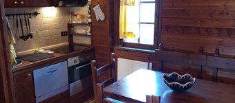 Cabin style apartment, if you love nature ideal for families