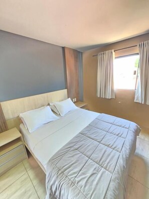 Room - Hotel Cardinal Pedro Juan Caballero (Pedro Juan Caballero)