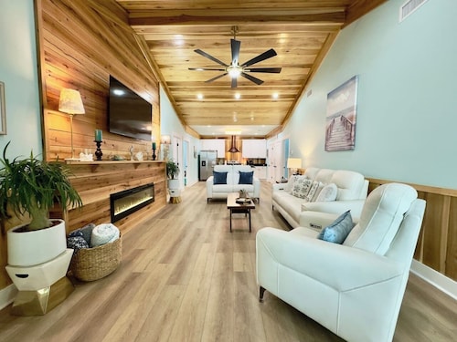 Zenith Beachfront Signature Stay