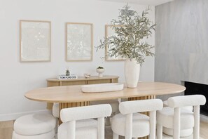 Dining - The Mara Villa (Mission Viejo)