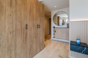Interior - Luxury loft with balcony in prime Roma Norte (Mexico City)