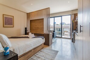 Desk, iron/ironing board, WiFi, bed sheets - Luxury loft with balcony in prime Roma Norte (Mexico City)