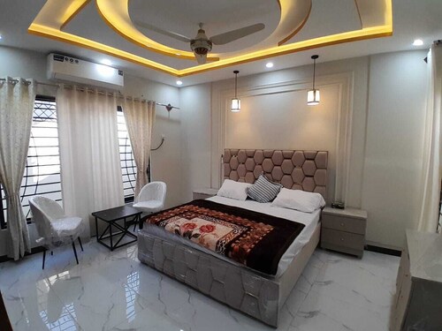 Fabulous 5-bedroom house with AC in charming Islamabad