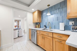 Interior - Pickleball, Heated Pool, Mini Golf & Games! 5 Mins to Beach! Sleeps 16! (Seminole)