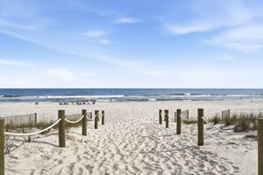 Condo, Multiple Beds (Marlin Key 2D) | Beach - Marlin Key 2D (Orange Beach)