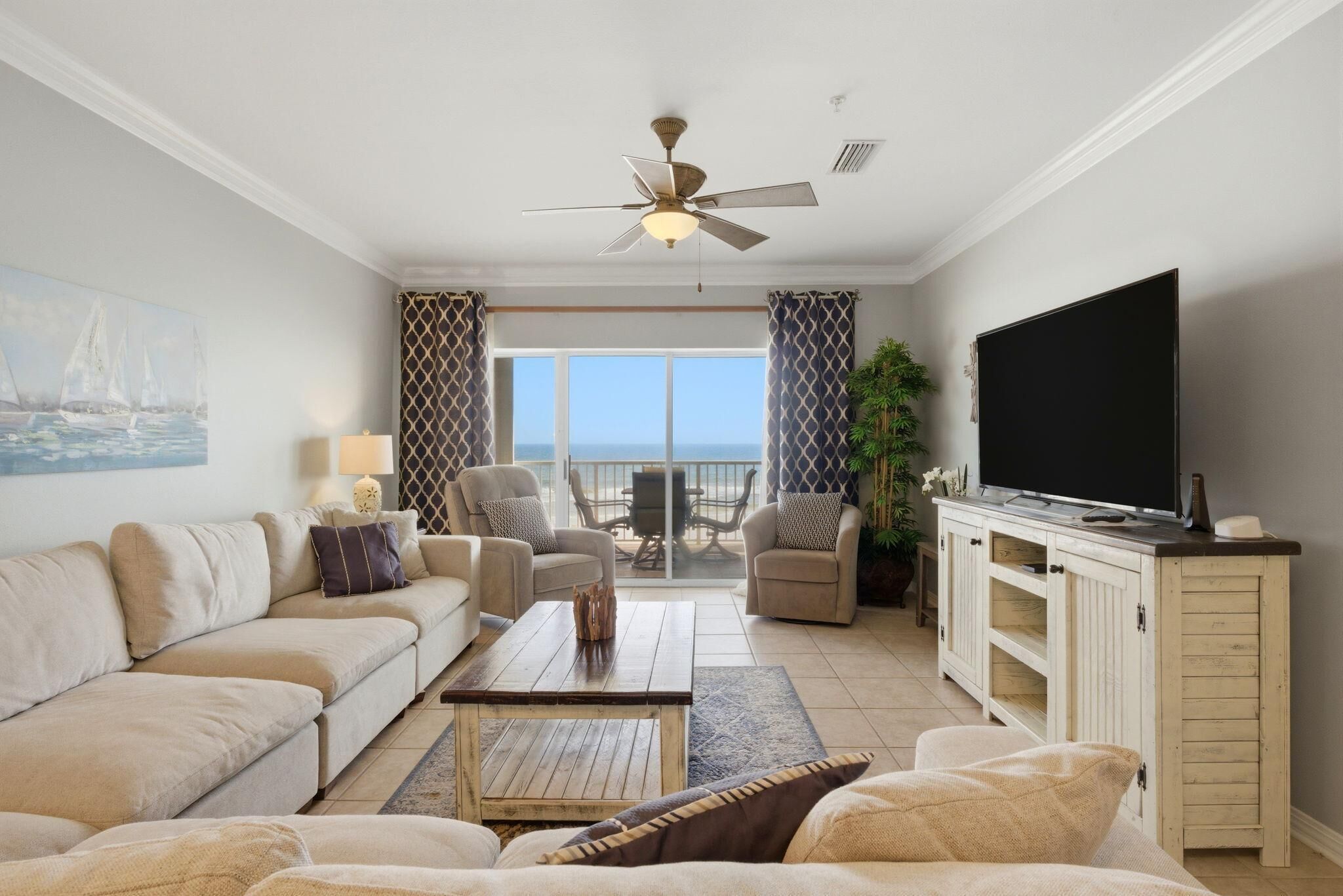 Condo, Multiple Beds (Marlin Key 2D) | Living area