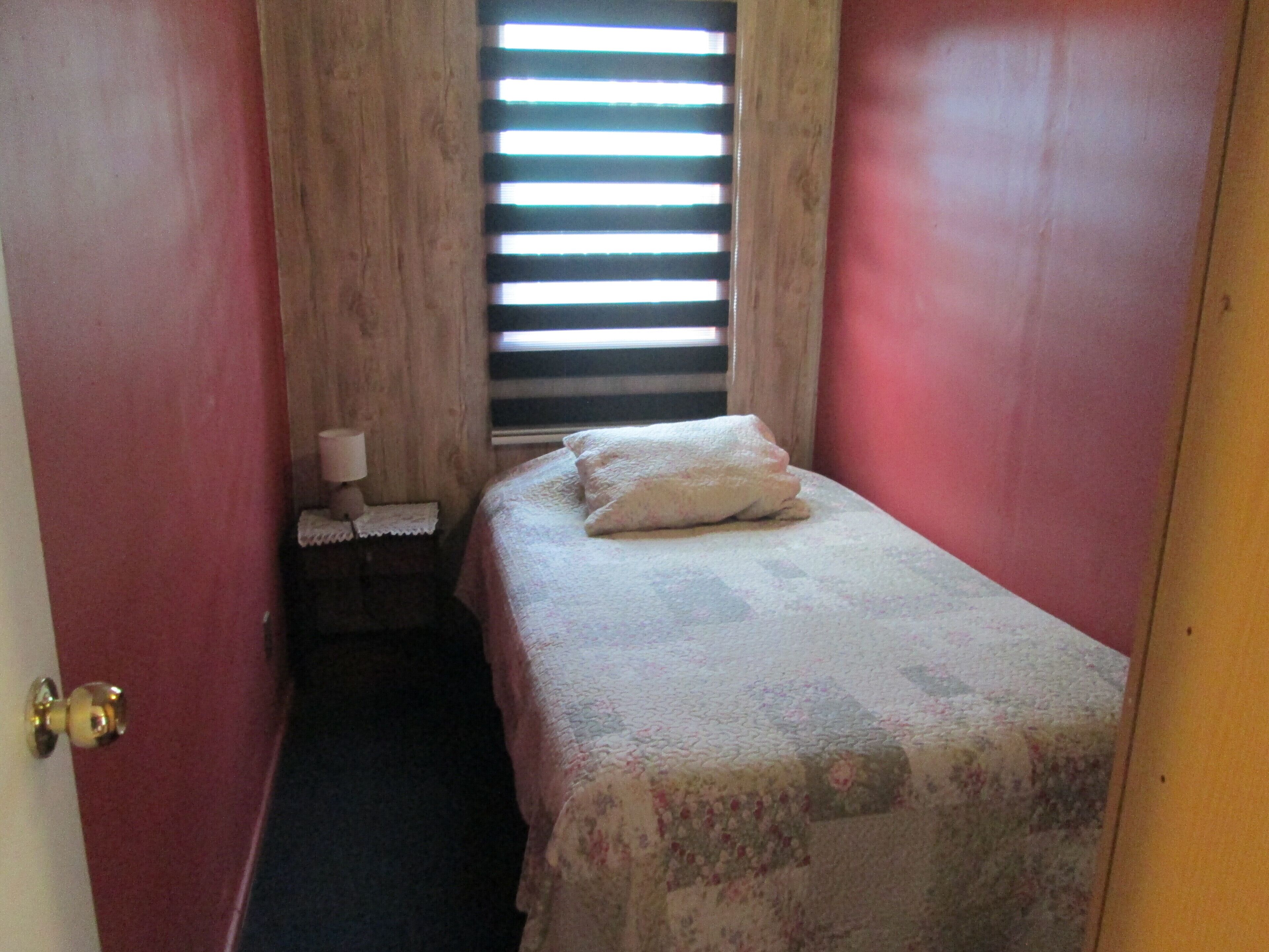 2 habitaciones, wifi gratis y ropa de cama 
