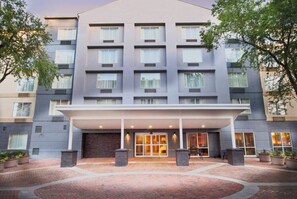 Exterior - Buckhead Luxe Double - Fairfield Inn Stay (Atlanta)