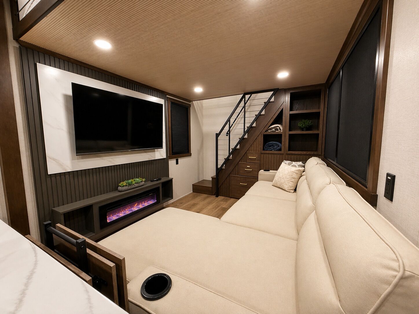 TV connectée, cheminée