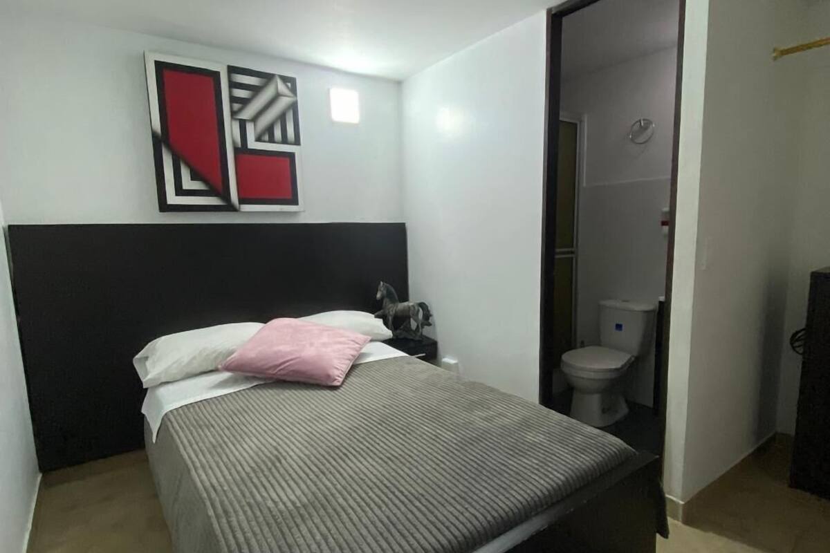 Single Room | WiFi (free)
