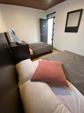 Chambre Familiale avec lits jumeaux