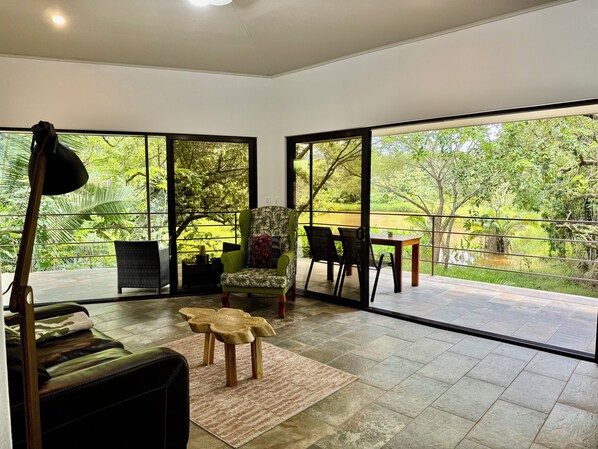 Nicht klassifiziertes Bild, 1 von 20, Schaltfläche