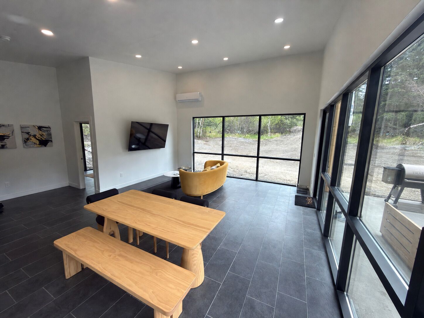 Premium Cabin, Mountain View | Living area
