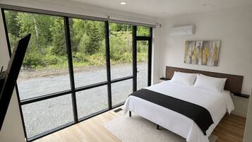 Iron/ironing board, free rollaway beds, free WiFi, bed sheets
