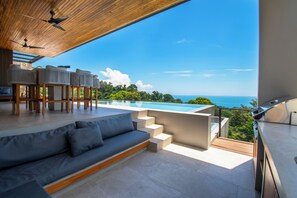 Outdoor dining - Miramar Tres Hermanas, Luxury Ocean-View Home (Uvita)