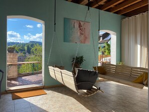 Terrace/patio - Premium Loft Magnetfels – 100 sqm, Garden Hot Tub, 2 Saunas, Whirlpool Bath, 2 Bedrooms (Lenzkirch)