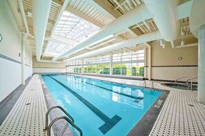 Pool - ALTA l Downtown l Free Parking, Pool, Hot Tub, Gym (Vancouver)