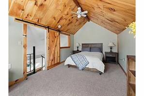 Room - 3-bedroom condo in peaceful Campton with air conditioning (Campton)