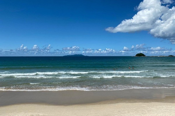 Apartment | Beach | Beach nearby, white sand