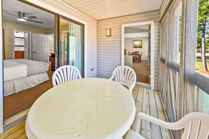 Dining - Luxury Condo with Golf Course Views, Pools & Resort Access! (New Bern)
