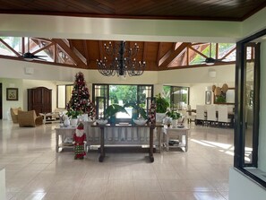 Interior - Spacious villa for rent-Casa de Campo (Romana)