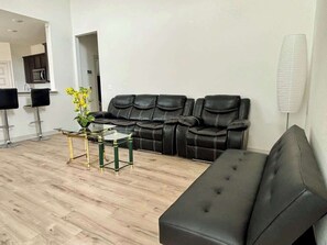 Televisio, työhuone