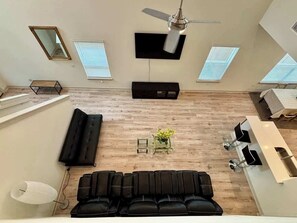 TV, offices - 10 Mi to Dtwn Austin Home w/ Pool Access +Backyard (Austin)