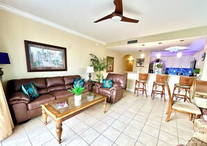 リビング エリア