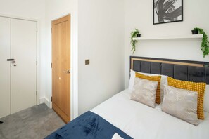 Room - Gorgeous 3BR with 2bath in O2 | Greenwich | Parking (London)