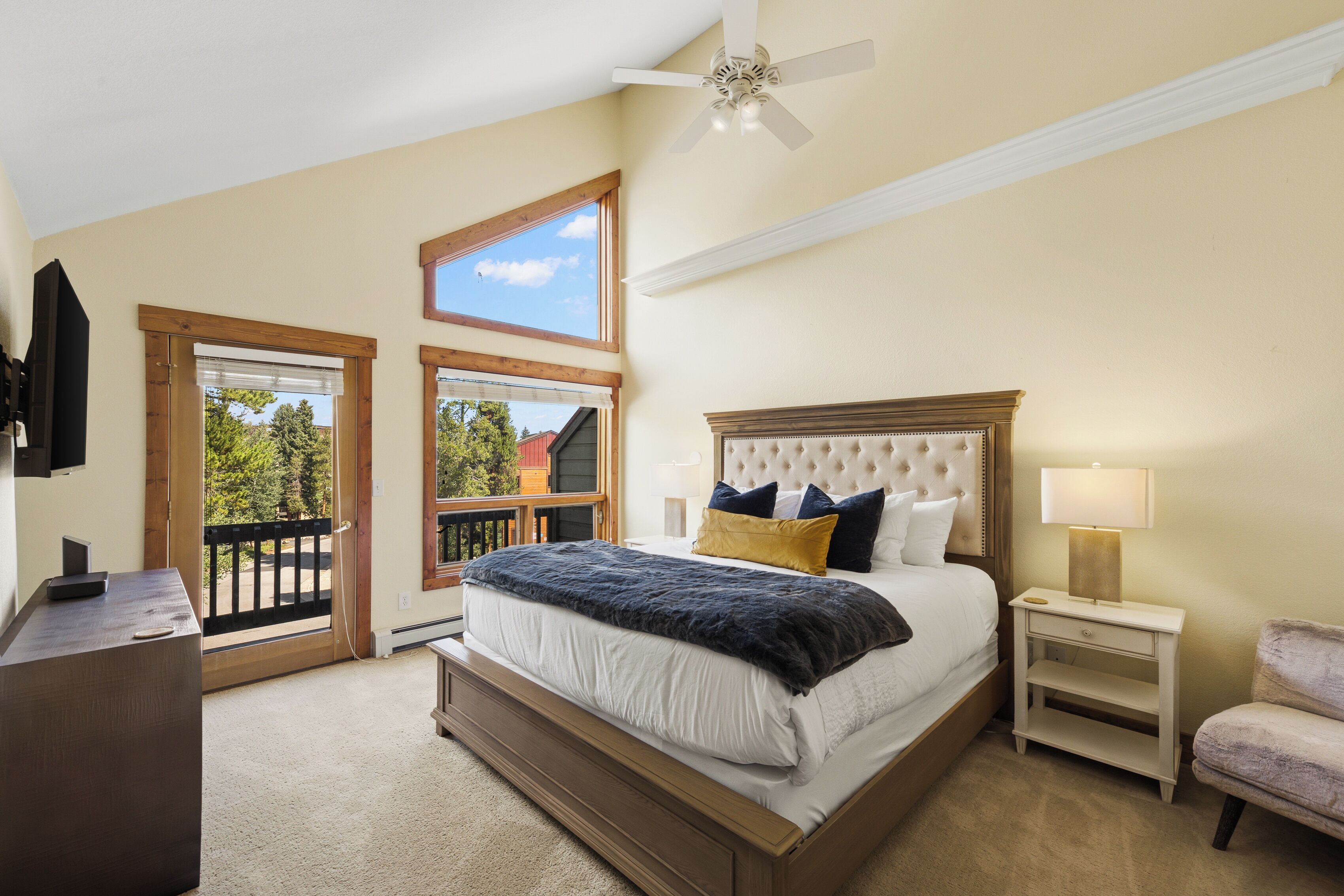 3 habitaciones, cuna de viaje, wifi gratis y ropa de cama 