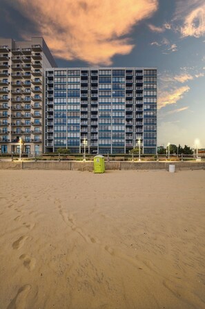 Exterior - Virginia Beach Beachfront Condo / Private Balcony (Virginia Beach)