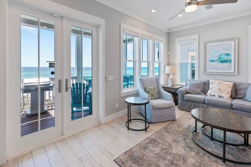 Blessing on the Beach! Beachfront, Private Pool, Elevator, Pets!