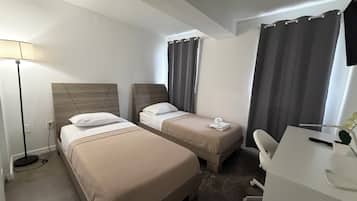 Basic Apartment, 2 Bedrooms | Living area