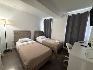 Basic Apartment, 2 Bedrooms | Iron/ironing board, free WiFi, bed sheets - Triangle Suites LLC (Hialeah)