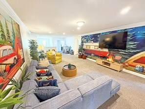Smart TV - Grand Oasis Getaway | Pool Lift | Frozen/Safari Rooms | Private Pool & Spa  (Kissimmee)