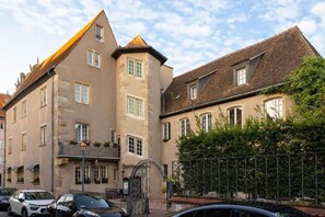 Exterior - Hotel Restaurant l'Orchidée (Ensisheim)