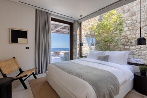 10 bedrooms, iron/ironing board, bed sheets - Sky Resort in Mykonos (Mykonos)