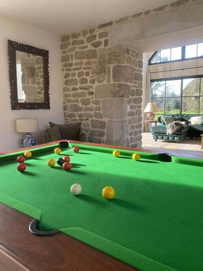 Games room - Breton farmhouse with garden (Malguénac)