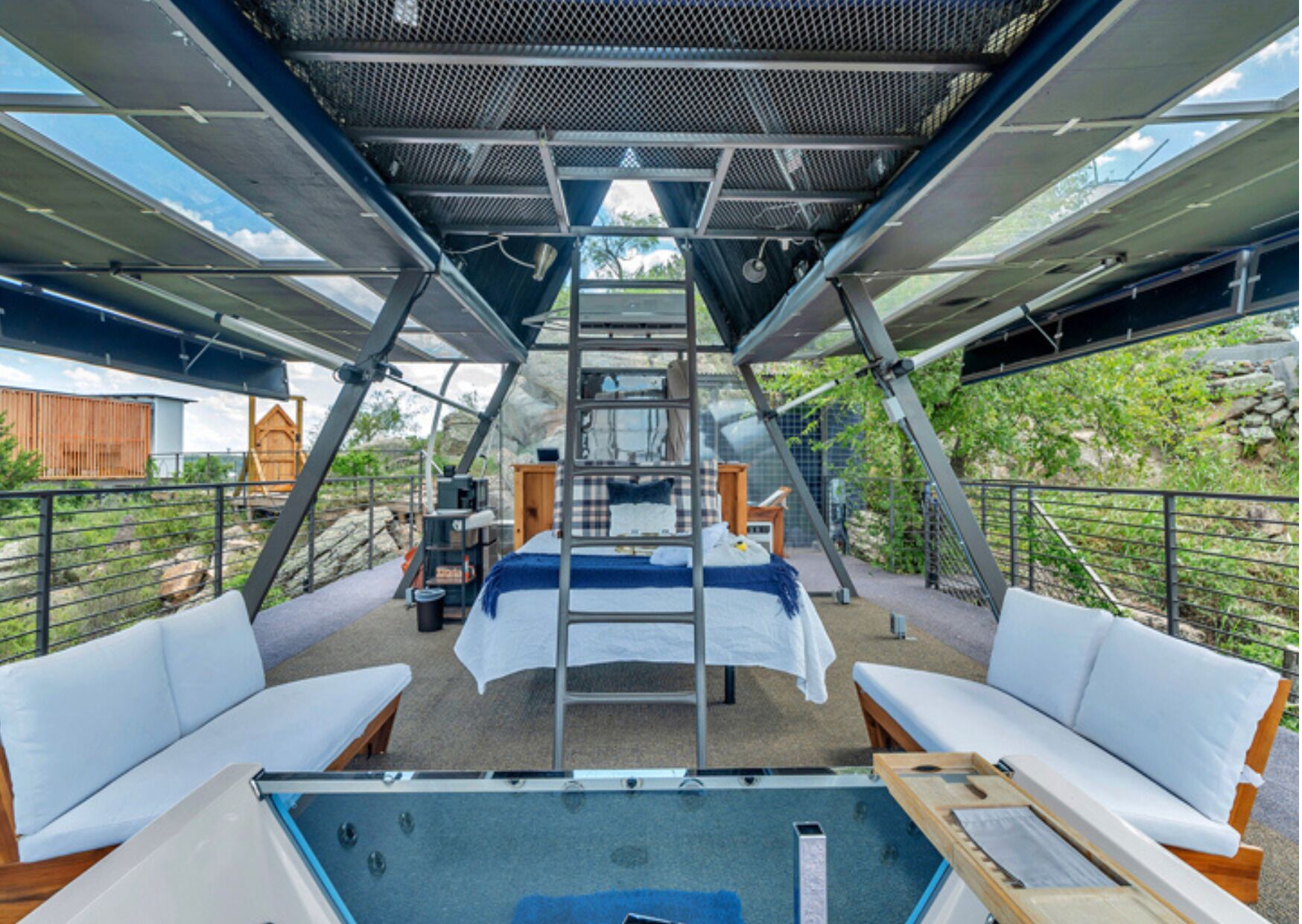 Svit - utsikt mot bergen