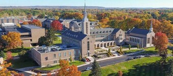 Family & Corporate Retreat & Gathering *Sleeps 12+