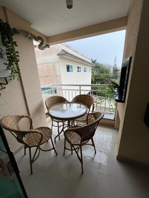 Dining - Vrbo Property (Bombinhas)