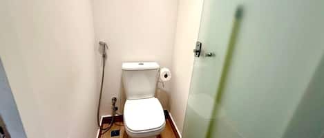 Comfort Apartment | Bathroom