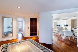 Nicht klassifiziertes Bild, 4 von 27, Schaltfläche