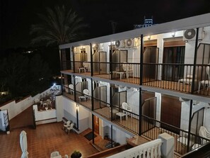 Front of property - Hotel Galera del Mar - Altea (Altea)